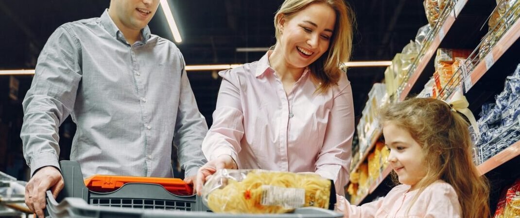 Dicas Práticas para Economizar em Compras Mensais